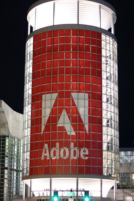 Adobe kicks off the Digital Marketing Summit in Style